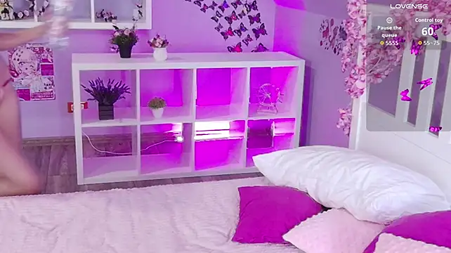 PinkiePae webcam