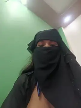 Aafreen_36 webcam