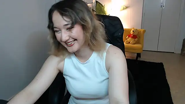 Crystal-dreamt webcam