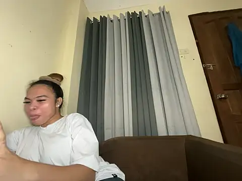 kierra_fox webcam