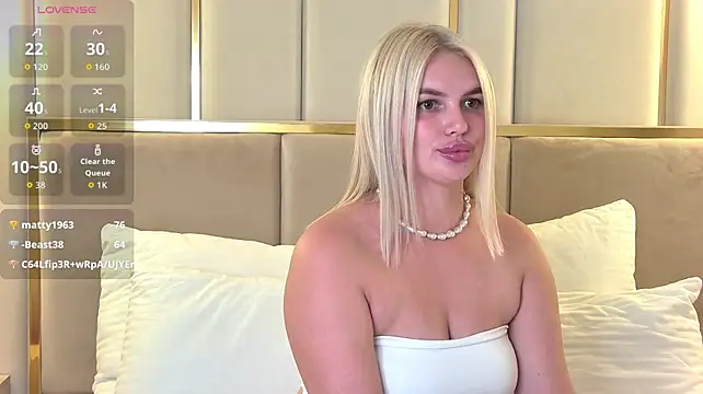 LucyMilne webcam