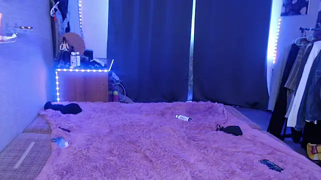Velvet_Couple_ webcam