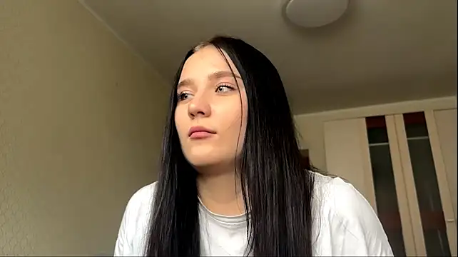MaxineTokihiro webcam