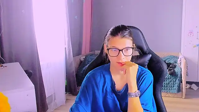 MollyLollipop webcam