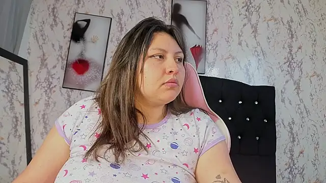 Larissa_Antonella webcam