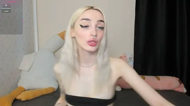 succubantra webcam