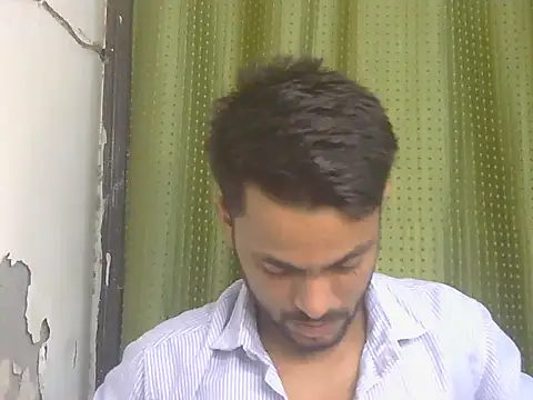 Stubborndesiboy webcam