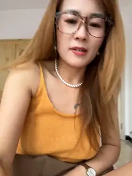 okgirl_23 webcam