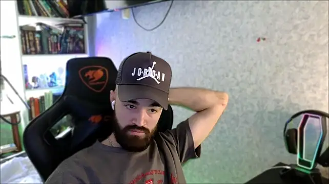 _Serious_Man webcam