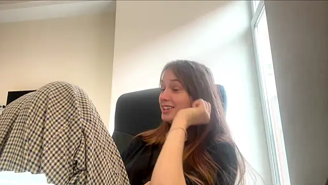 mollyrealay webcam