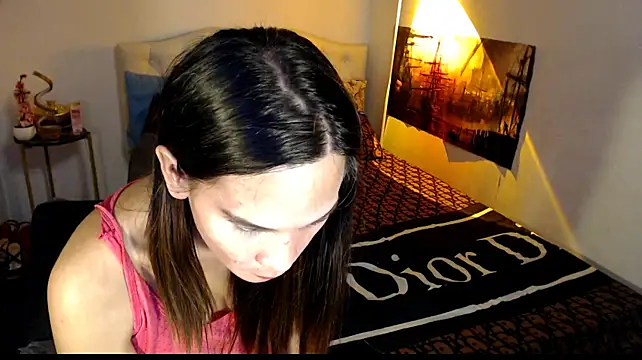 NinaDOM4CUM webcam