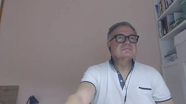 YOU6me webcam