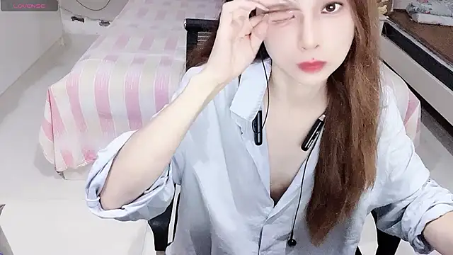 miaomiao-99 webcam