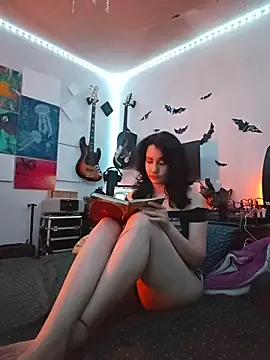 DiviNina01 webcam