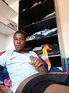 sweetdickboy2 webcam