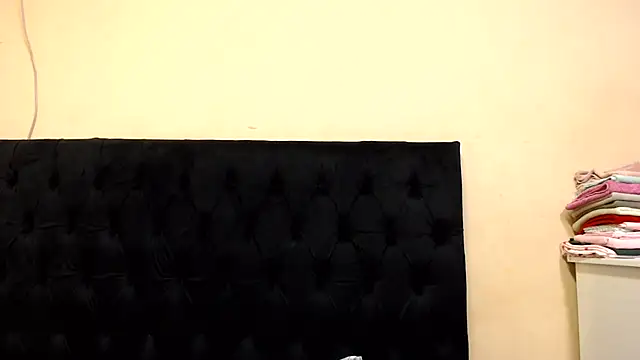 SexyPureFire001 webcam