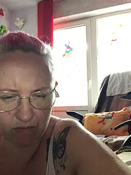 SofiaAmour webcam