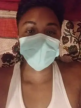 Boysuroj69 webcam