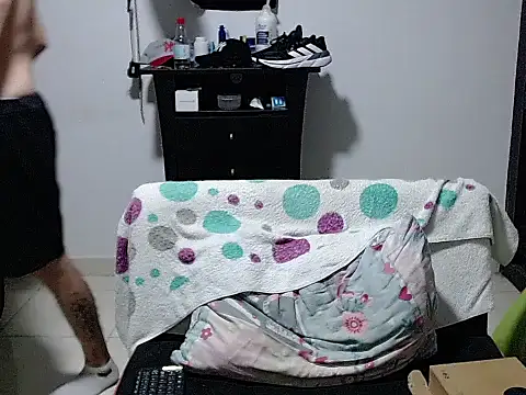 Zac_Efront webcam