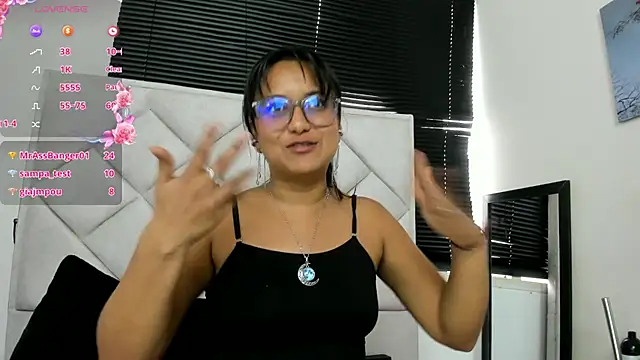 azul_moonn webcam
