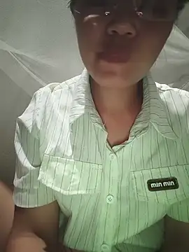 Thuy-top webcam