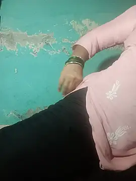 SANIYAMIRZA webcam