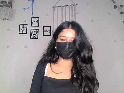 HOT_SNEHA4