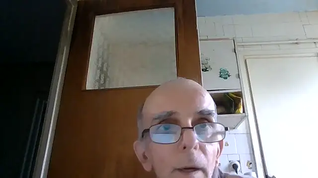 mariusica1@xh webcam