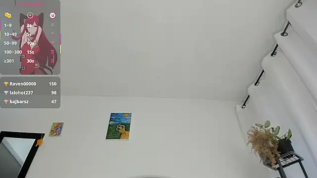 Mia-Valeria- webcam