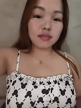 Mina_xYx webcam