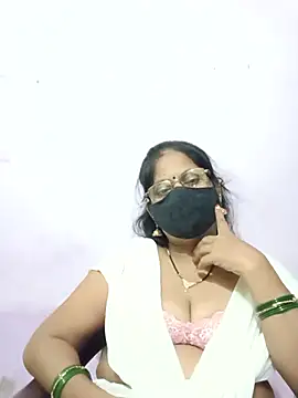 SEEMA_012 webcam