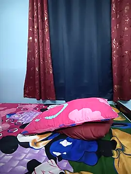 Menaxi_Baby7 webcam