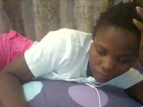 tina_2030 webcam