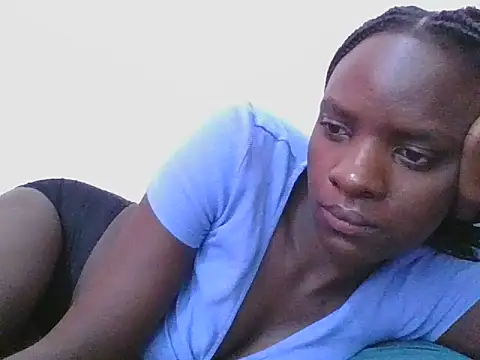 ebonypetite2 webcam