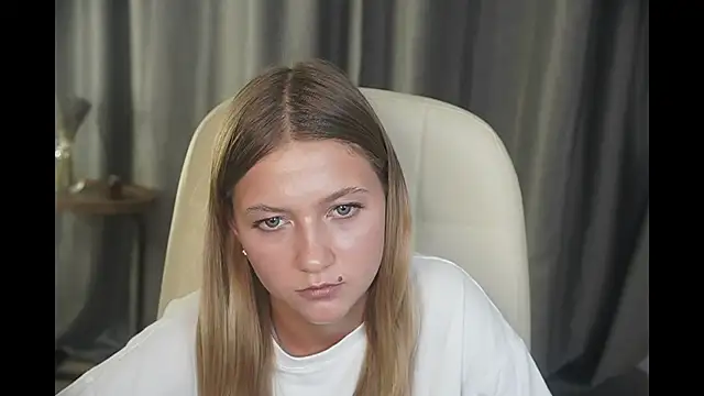 DallasRenna webcam