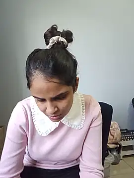 SelenaGomez26 webcam