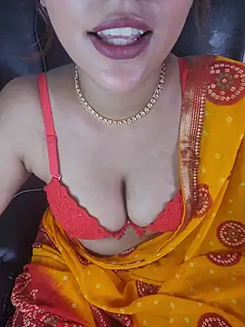 callmeshreya webcam