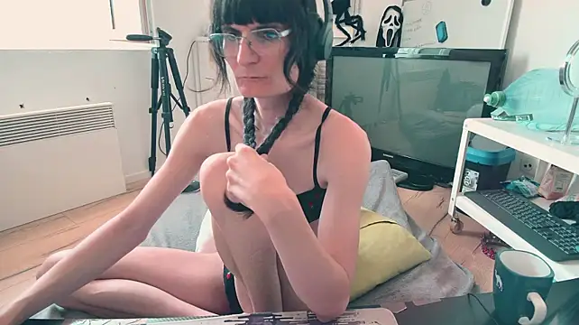 CeriseLapine webcam