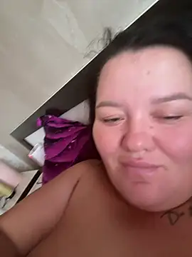 SunnyLeila2101 webcam
