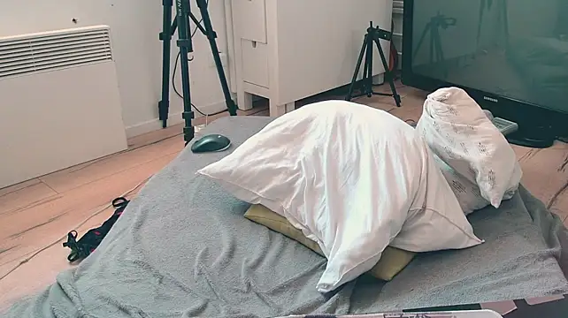 CeriseLapine webcam