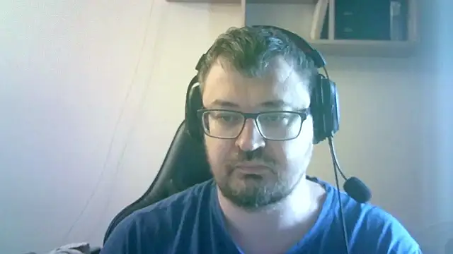 SirAbuser webcam