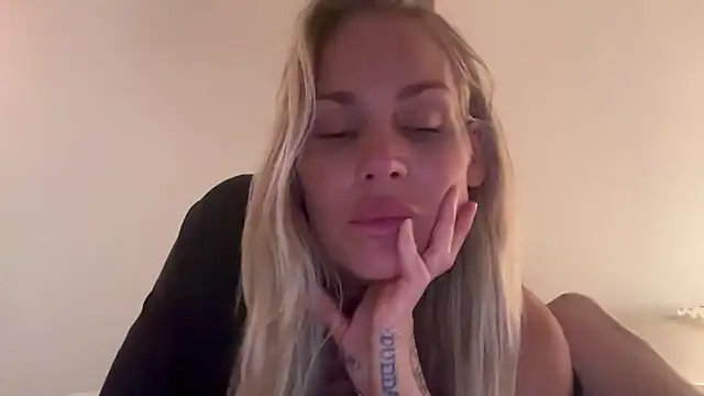 Arousing_Aria_38 webcam