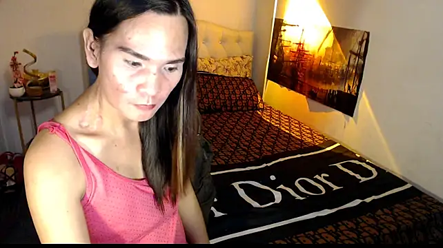 NinaDOM4CUM webcam