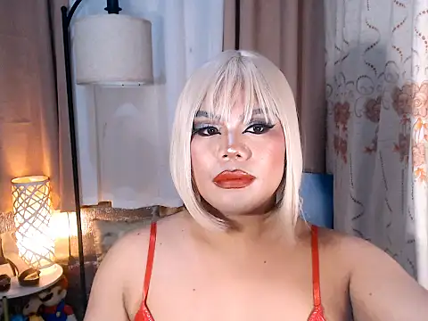 TSbrianaHugeCock webcam