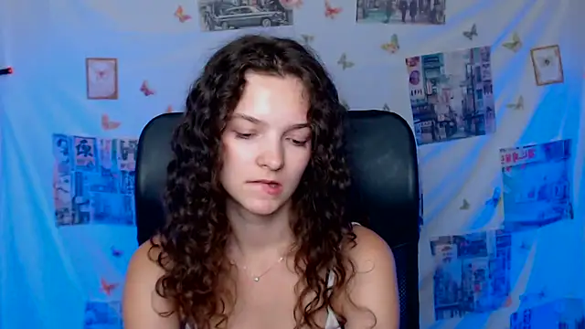 _SusieSu_ live cam on StripChat