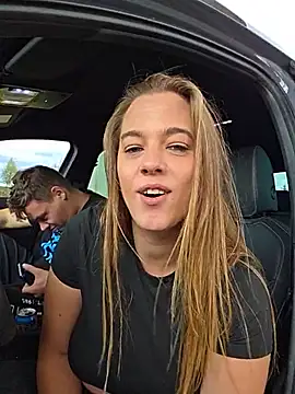 Luna_Lynn webcam