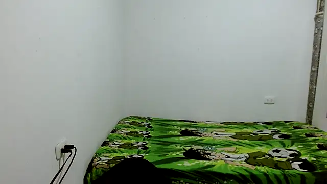 estefania224 webcam