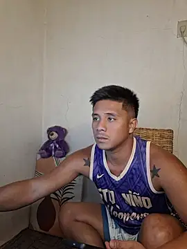 Felix_Asher webcam