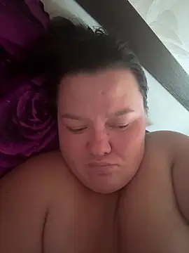 SunnyLeila2101 webcam
