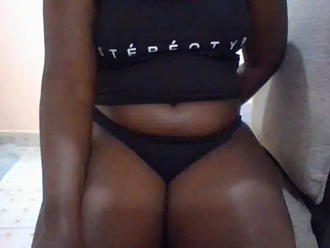 remmy_luna2 webcam
